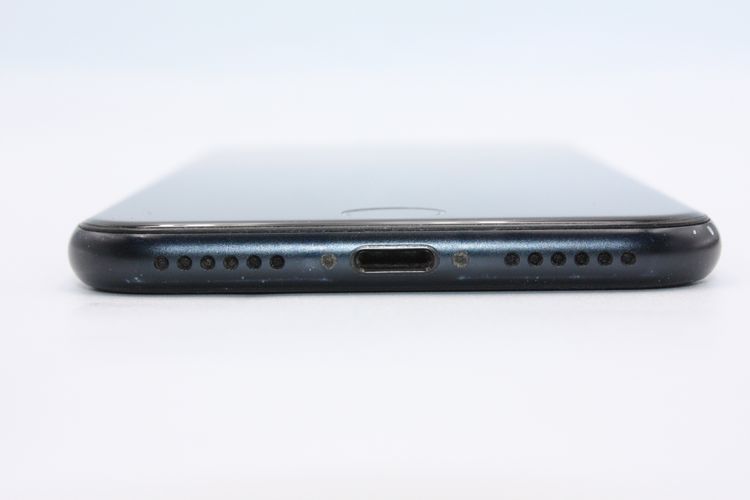 iPhoneSE ��3���� 64GB SIM�ե꡼ �ߥåɥʥ��� C���