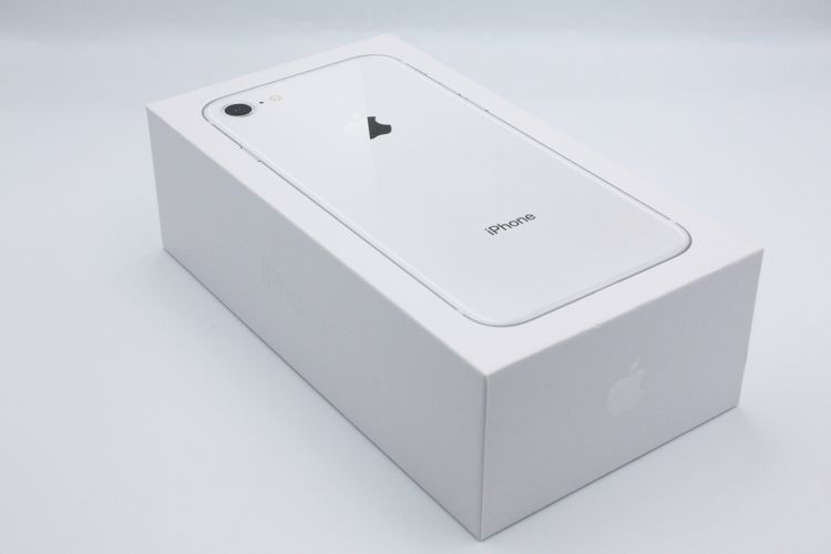 iPhone8 64GB SIM���å�����Ѥ� ����С� C���