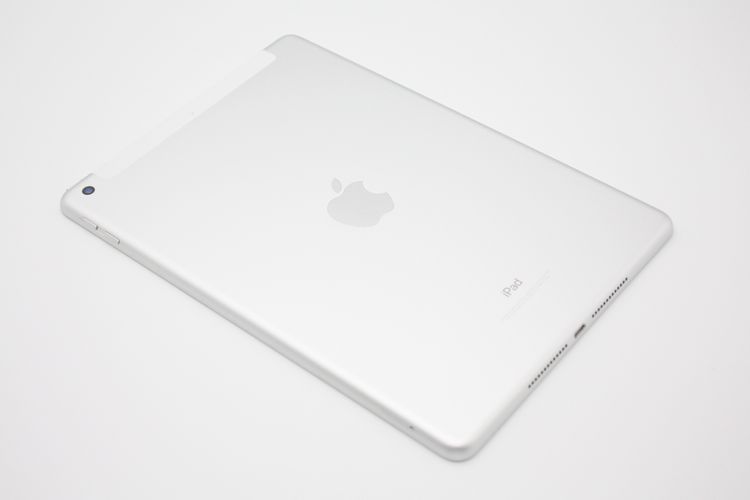 iPad��6���� 32GB Wi-Fi+Cellular��ǥ� Silver B���