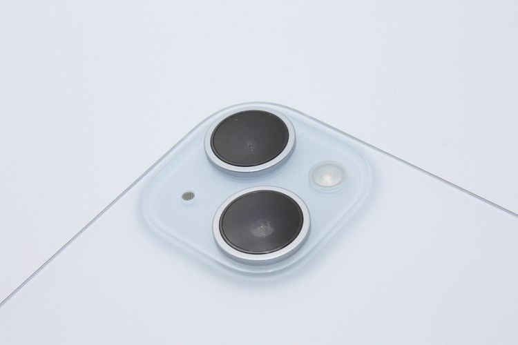 ����Ʊ���� �Хåƥ꡼�����ɹ�(100%) iPhone15 128GB SIM�ե꡼