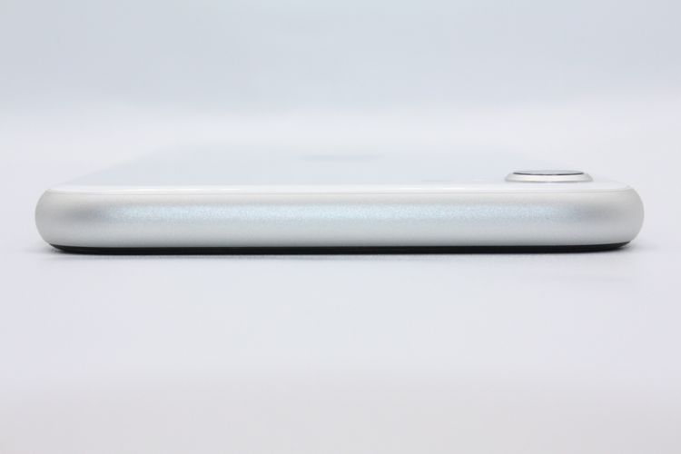 iPhoneSE ��2���� 64GB �ۥ磻�� SIM�ե꡼ B���