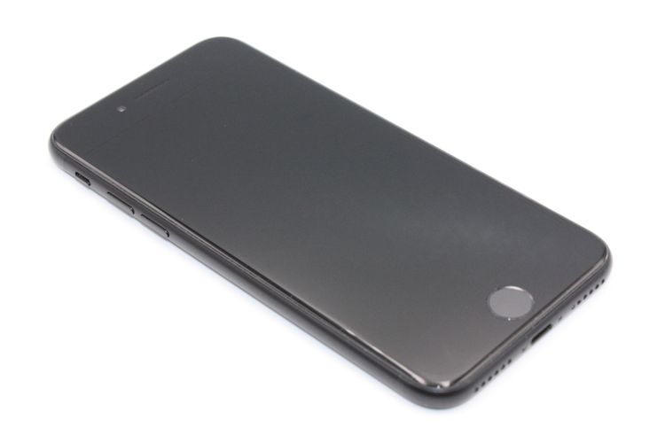 �Хåƥ꡼�����ɹ�(99%) iPhoneSE ��2���� 64GB �֥�å� B���