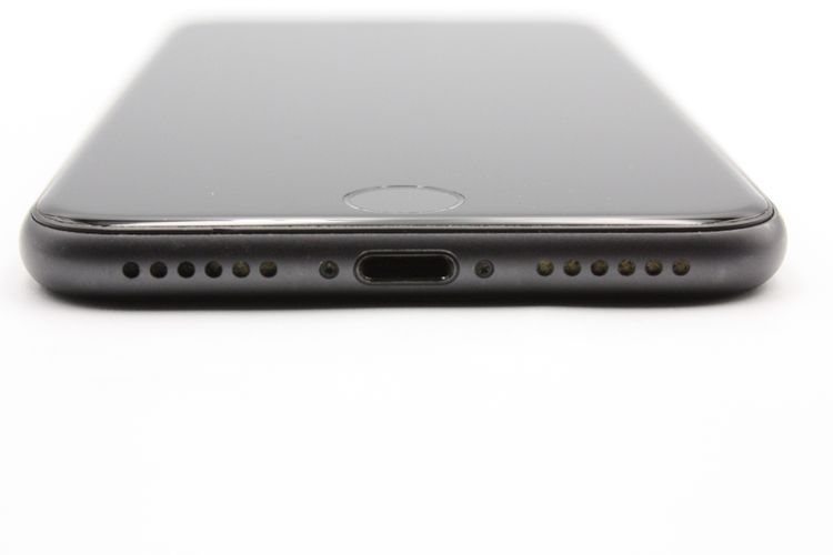 iPhone8 64GB SIM���å�����Ѥ� ���ڡ������쥤