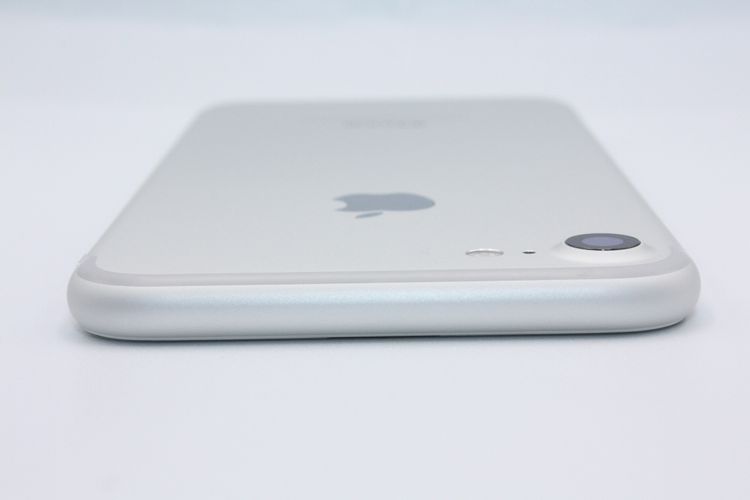 iPhone7 32GB SIMåѤ С A