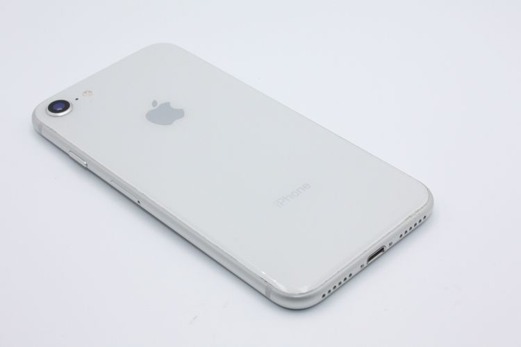 ����iPhone8 64GB SIM���å�����Ѥ� ����С�