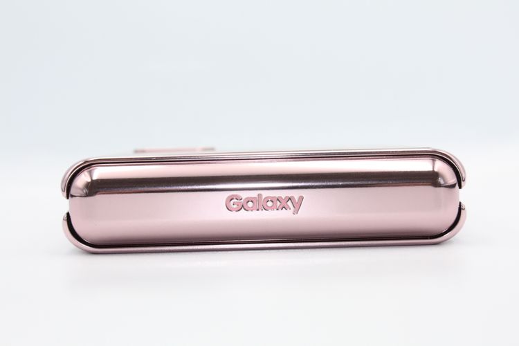 �������ò� ���� Galaxy Z Flip 5G SCG04 au �ߥ��ƥ��å��֥��� A���