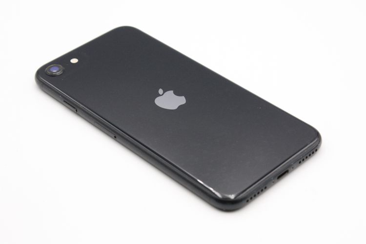 iPhoneSE ��3���� 64GB SIM�ե꡼ �ߥåɥʥ��� C���