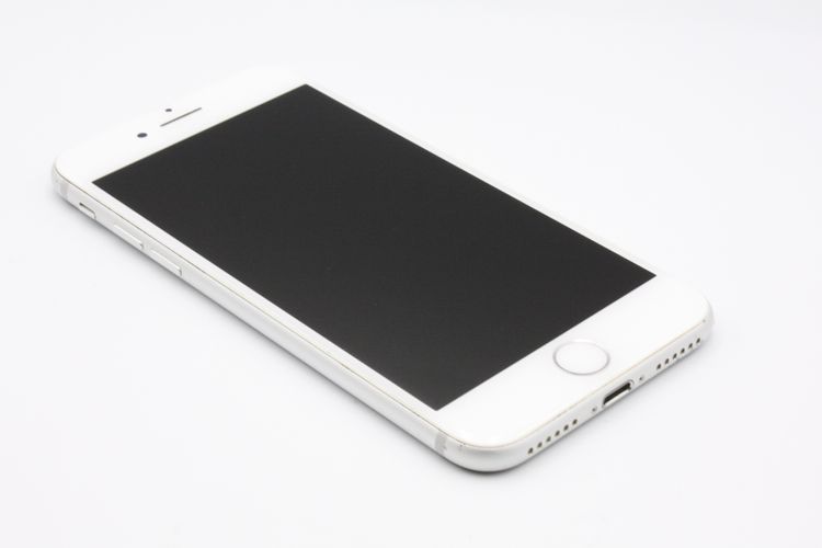 �������ò� iPhone7 32GB SIM���å�����Ѥ� ����С� B���