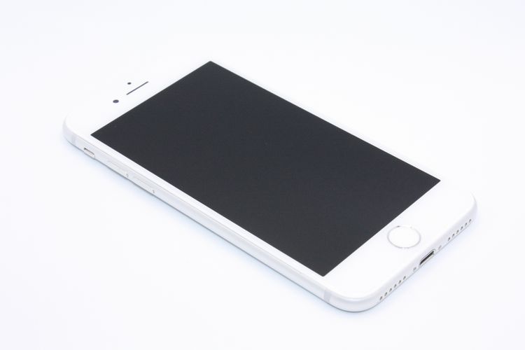 iPhone7 32GB SIMåѤ С B