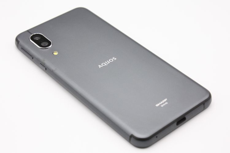 AQUOS sense3 SHV45 Black SIM���å�����Ѥ� B���