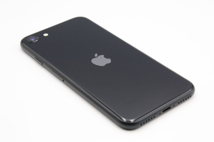 �Хåƥ꡼�����ɹ�(95%) iPhoneSE ��3���� 64GB �ߥåɥʥ��� C���