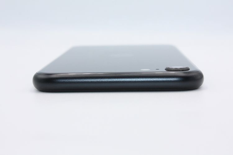 �Хåƥ꡼�����ɹ�(95%) iPhoneSE ��3���� 64GB SIM�ե꡼ B���