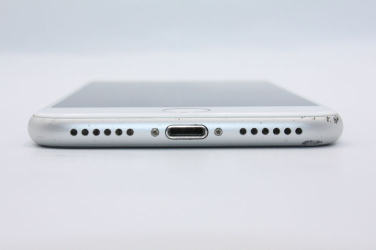 iPhone8 64GB SIM���å�����Ѥ� ����С� C���