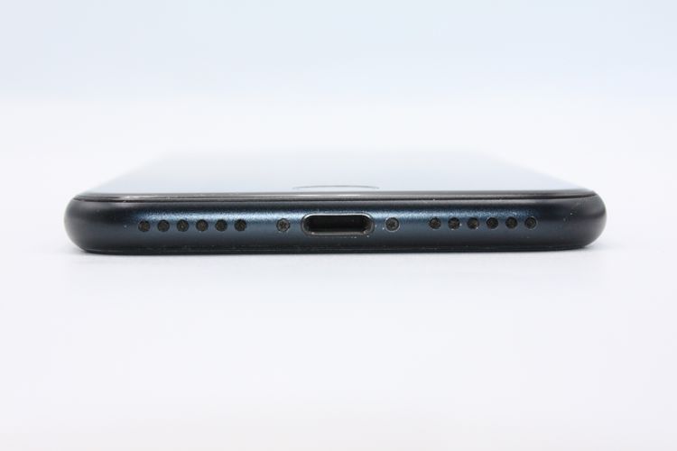 iPhoneSE ��3���� 64GB SIM�ե꡼ �ߥåɥʥ��� B���