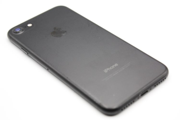 �������ò� iPhone7 32GB SIM���å�����Ѥ� �֥�å�