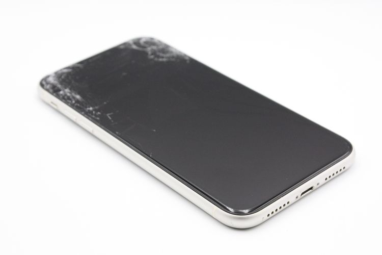 �������ò� iPhone11 64GB SIM���å�����Ѥ� �ۥ磻�� �������
