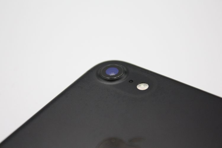 �������ò� iPhone7 32GB SIM���å�����Ѥ� �֥�å�