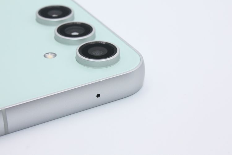 ���� Galaxy S23 FE SCG24 SIM�ե꡼ �ߥ�� A���