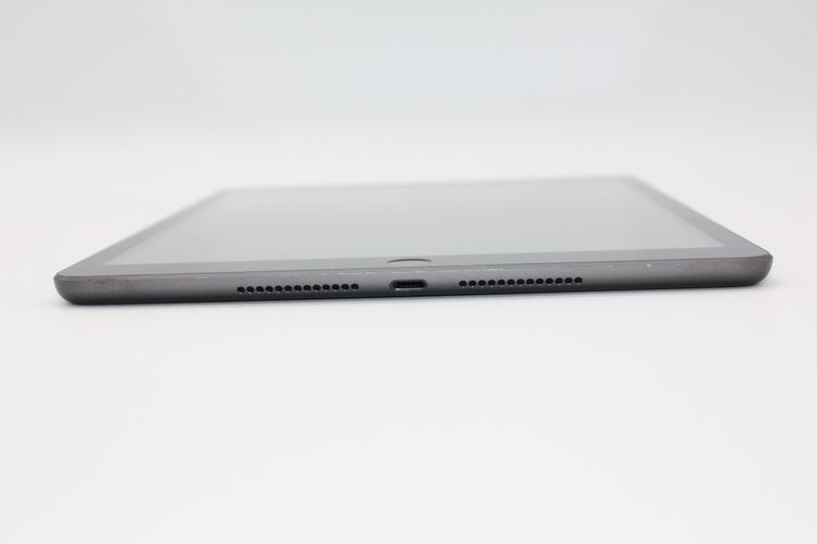 iPad ��9���� 64GB Wi-Fi + Cellular��ǥ� ���ڡ������쥤 B���