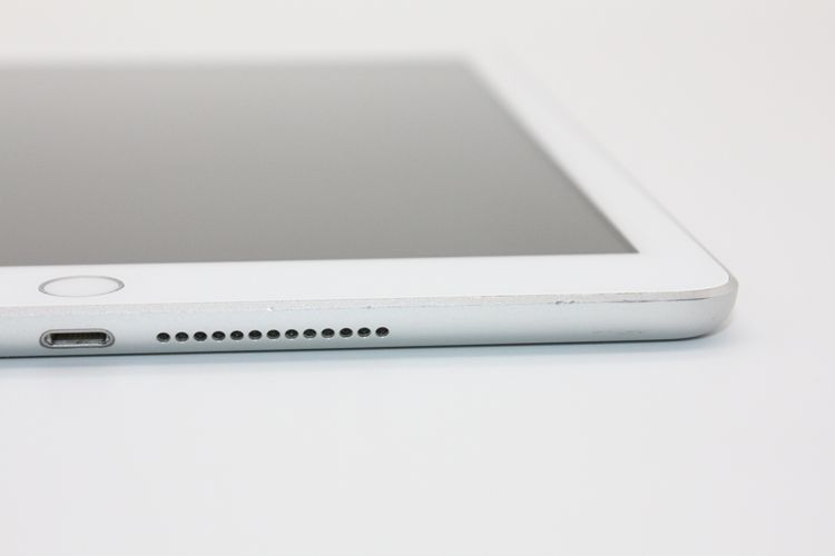 iPad��6���� 32GB Wi-Fi+Cellular��ǥ� SIM���å�����Ѥ� B���