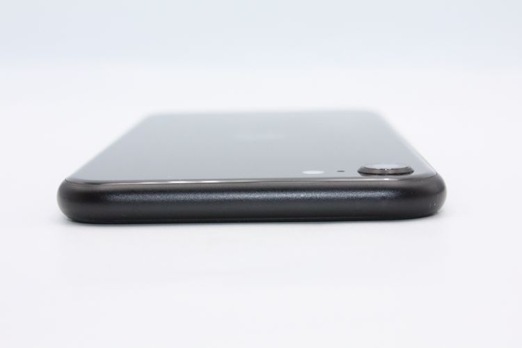 ���� iPhoneSE ��2���� 64GB �֥�å� SIM���å�����Ѥ� A���