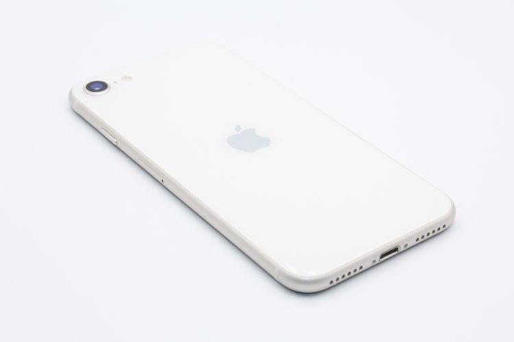 ���� iPhoneSE ��3���� 64GB SIM�ե꡼ �������饤�� A���