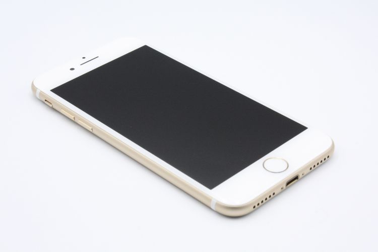 iPhone7 32GB SIM���å�����Ѥ� ������� B���