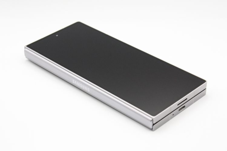 ���� Galaxy Z Fold6 SCG28 ����С�����ɥ� au��SIM�ե꡼ A���
