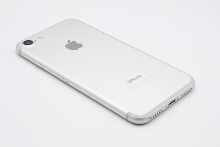 iPhone7 32GB SIM���å�����Ѥ� ����С� B���