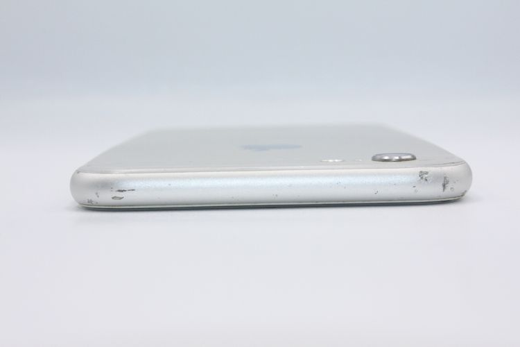 �������ò� �Хåƥ꡼�����ɹ�(95%) iPhone6 64GB ����С� au �������