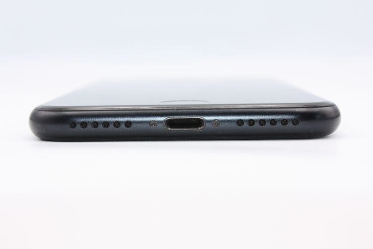 ���� iPhoneSE ��3���� 64GB SIM�ե꡼ �ߥåɥʥ��� A���