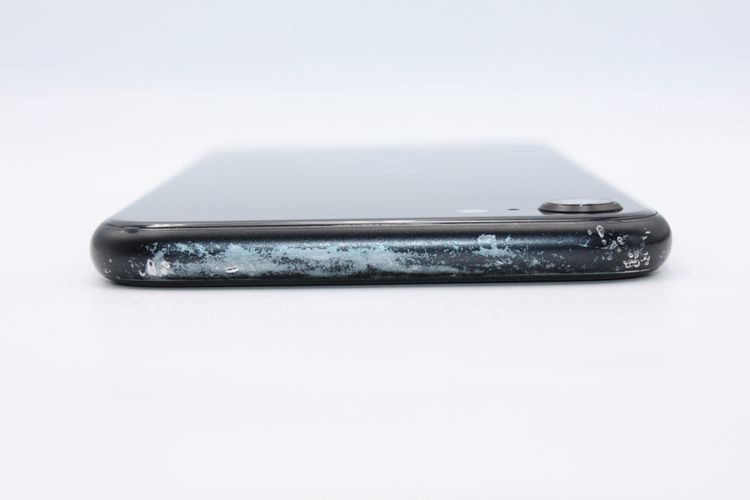 iPhoneSE ��3���� 64GB SIM�ե꡼ �ߥåɥʥ��� C���
