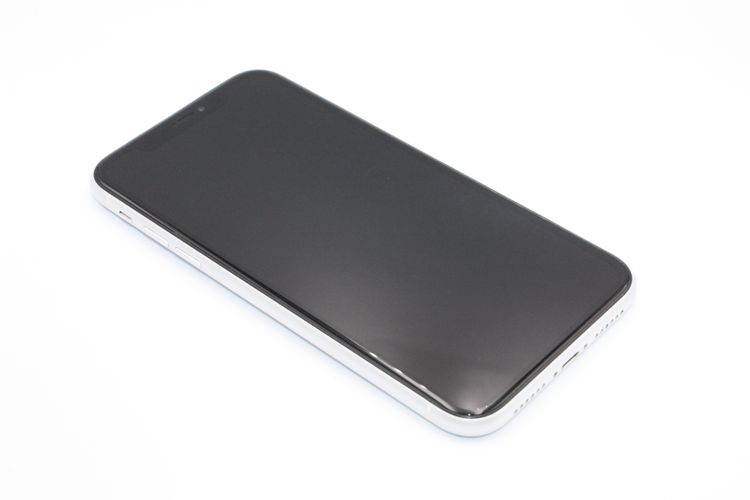 ò iPhoneXR 64GB SIMե꡼ ۥ磻 J
