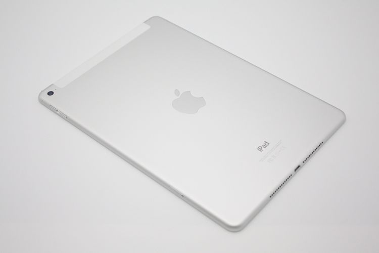 iPad Air 2 Wi-Fi + Cellular 16GB ����С� au B���