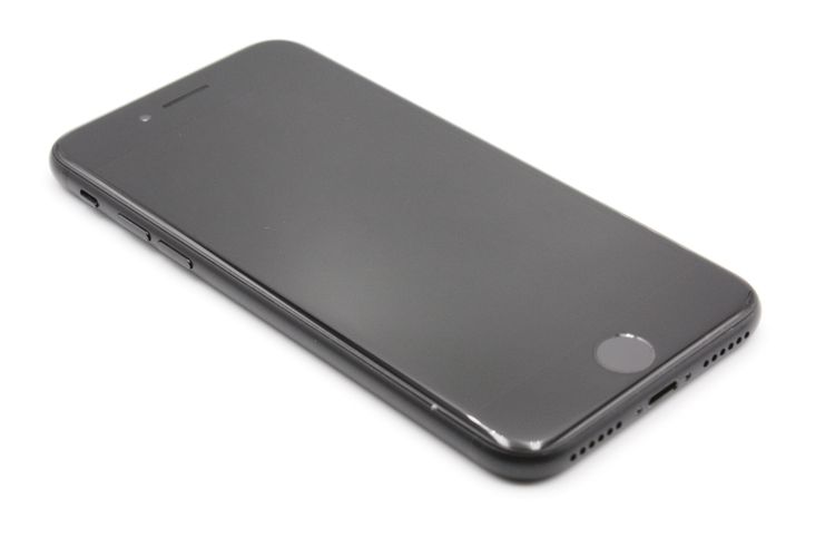 iPhoneSE ��2���� 64GB �֥�å� SIM���å�����Ѥ� C���