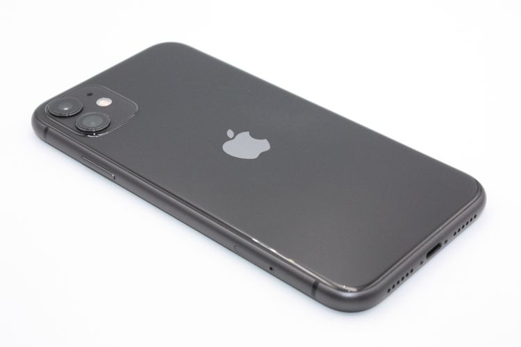 �������ò� iPhone11 64GB SIM���å�����Ѥ� �֥�å� C���