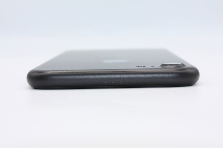 �������ò� iPhone7 32GB SIM���å�����Ѥ� �֥�å� C���