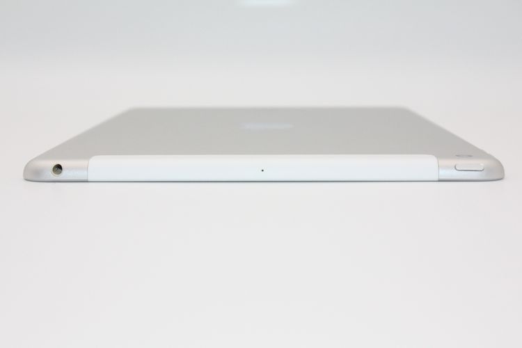 iPad ��8���� 32GB Wi-Fi+Cellular��ǥ� B���