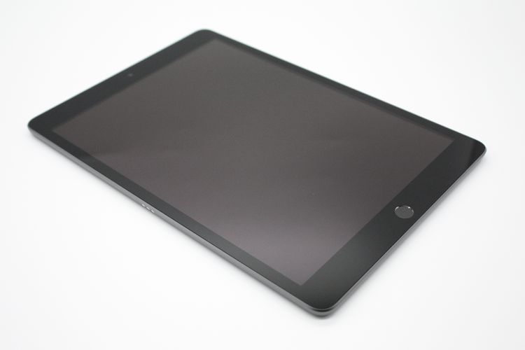 ���� iPad ��9���� 64GB Wi-Fi + Cellular��ǥ� ���ڡ������쥤 A���