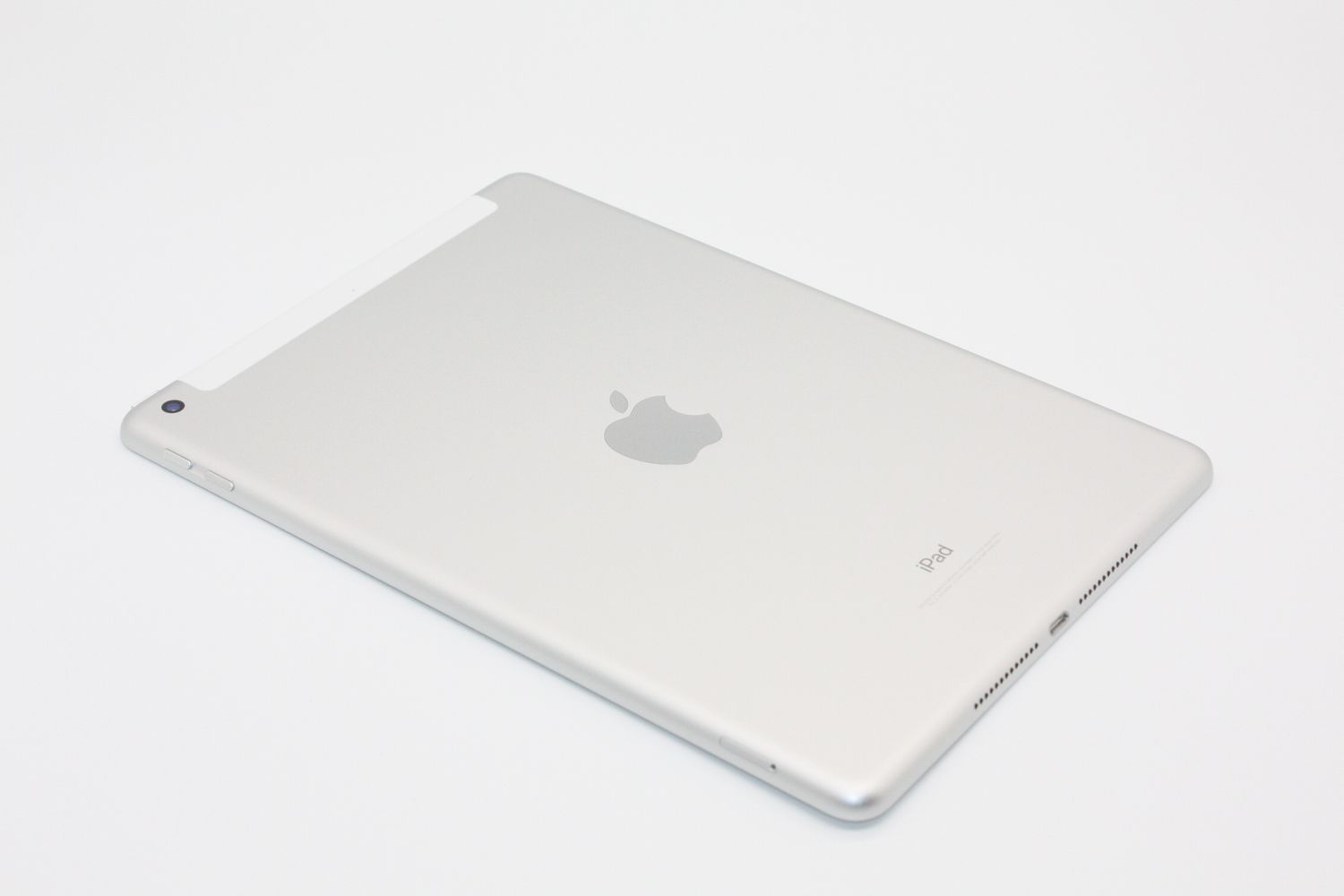 ムスビー｜美品 iPad第6世代 32GB Wi-Fi+Cellularモデル Silver SIM 