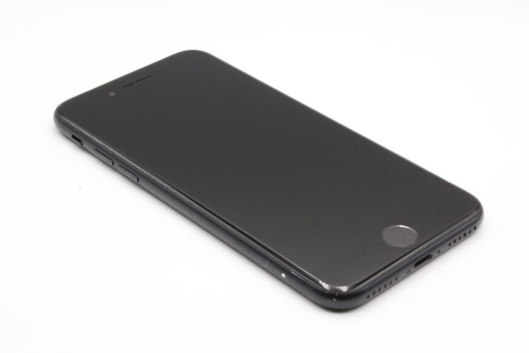 iPhoneSE ��3���� 64GB SIM�ե꡼ �ߥåɥʥ��� C���