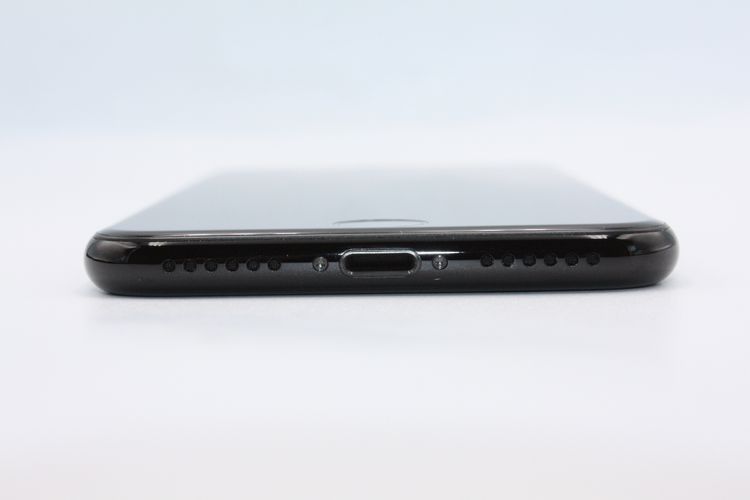 �������ò� iPhone7 128GB SIM���å�����Ѥ� �����åȥ֥�å� B���