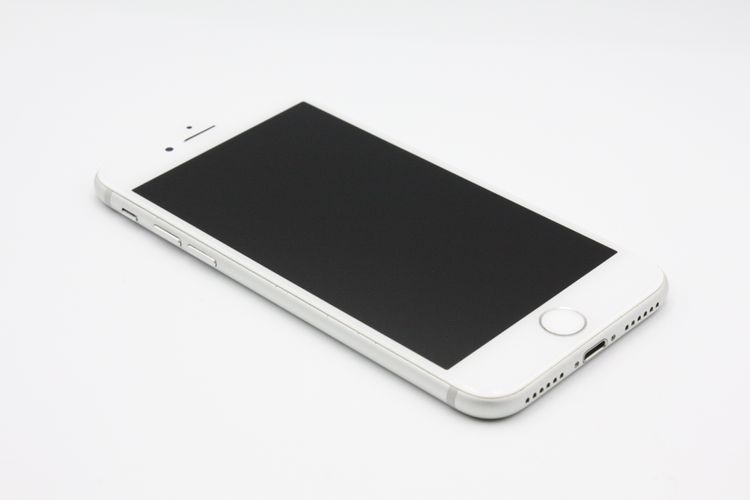 iPhone7 32GB SIM���å�����Ѥ� ����С� B���