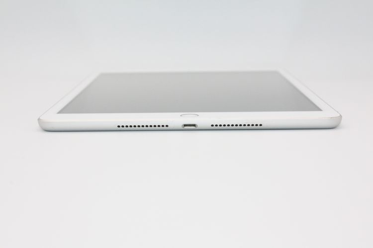 iPad ��7���� Wi-Fi+Cellular 32GB SIM�ե꡼ ����С� C���
