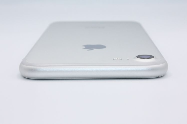 iPhone7 32GB SIMåѤ С B