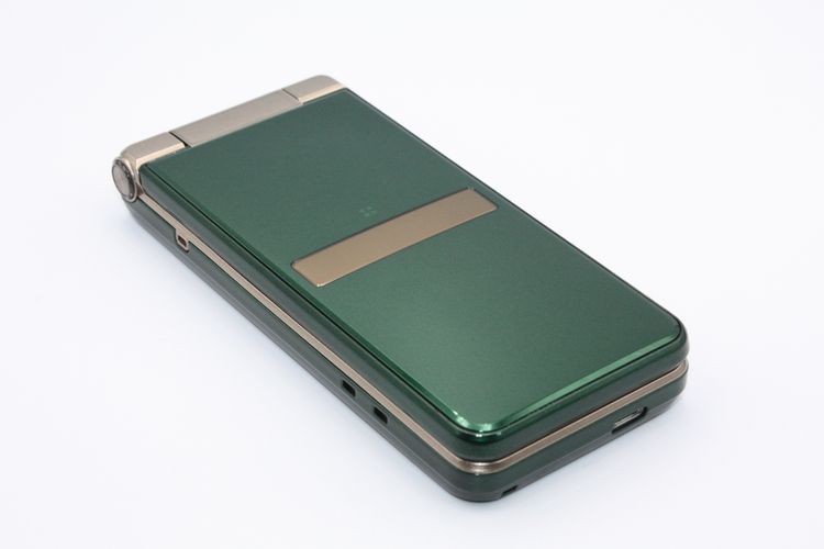 AQUOS K SHF34 ������륰�꡼�� SIM���å�����Ѥ� B���