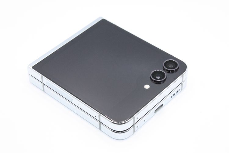 �������ò� Galaxy Z Flip5 SCG23 �ߥ�� au��SIM�ե꡼ B���