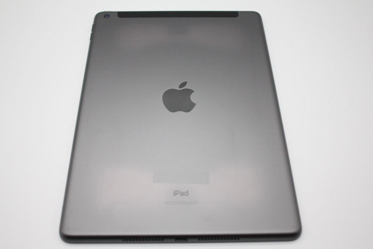 ���� iPad ��9���� 64GB Wi-Fi + Cellular��ǥ� ���ڡ������쥤 A���