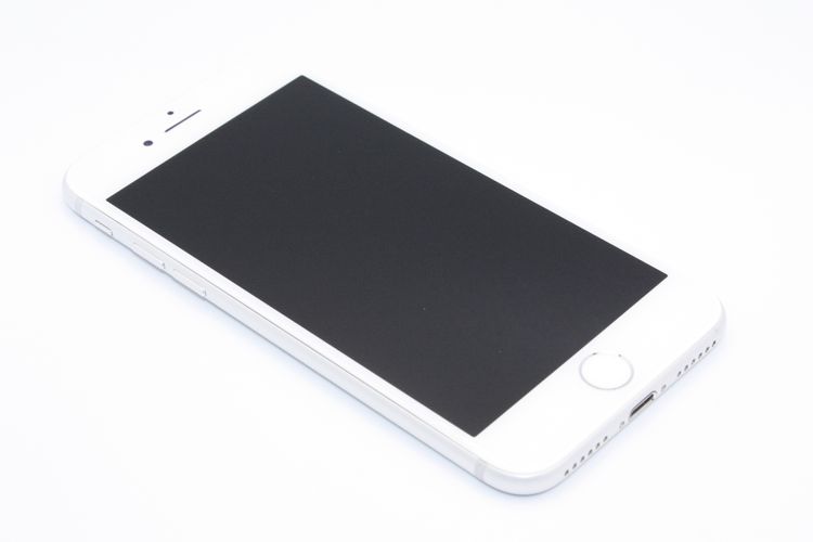 iPhone7 32GB SIMåѤ С B
