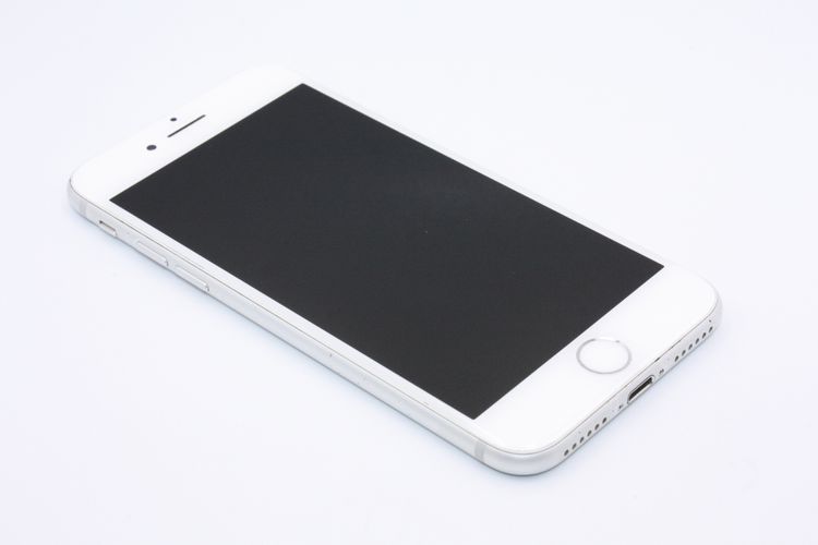 �Хåƥ꡼�����ɹ�(96%) iPhone7 32GB SIM���å�����Ѥ� ����С� B���